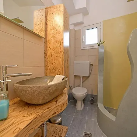 Giorgos & Maria * Ágios Matthaíos